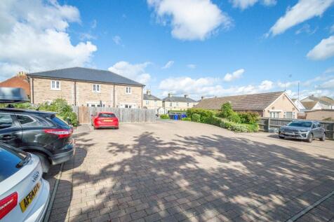 8 Griffin Gardens...