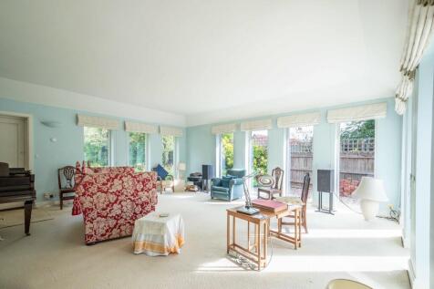 11 Chapel Street-...