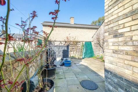 22 Fitzroy Street...