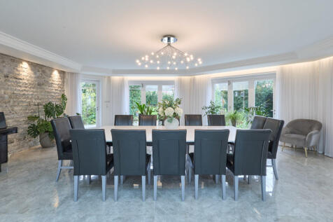 23 Worlington Roa...