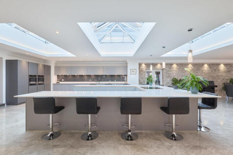 23 Worlington Roa...