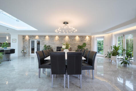 23 Worlington Roa...