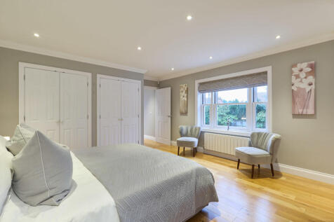 23 Worlington Roa...