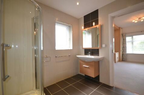 ENSUITE 2 