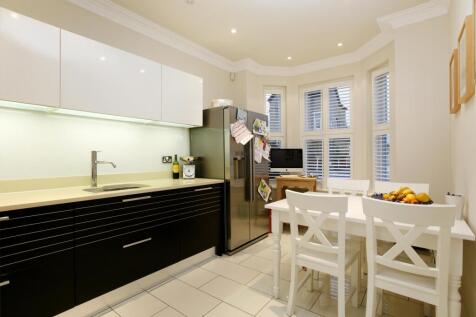 Eat in Kitchen