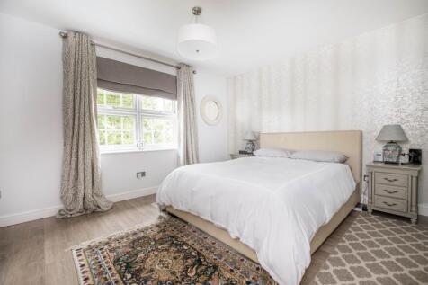 3-cotswold-close-...