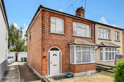 52 Avondale Rd