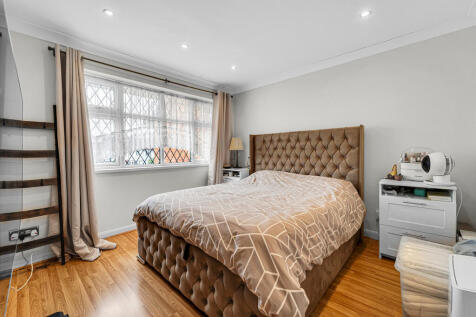 Scotts Close 9