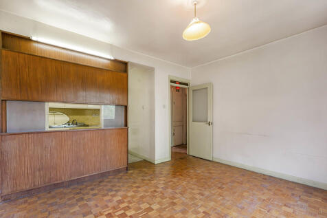 Reception/Kitchen