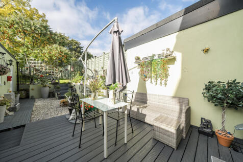 1364739-9-68e8281...