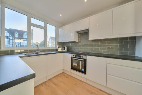 1363641-5-68e3fa5...