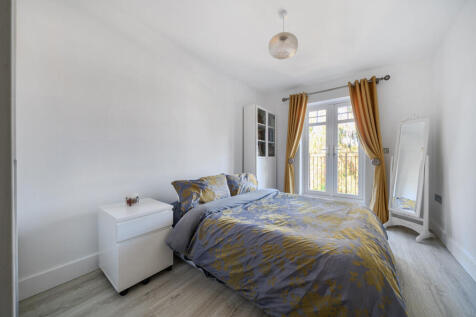 1361627-1-68e3ca5...