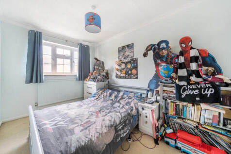 1361933-7-68f8b59...