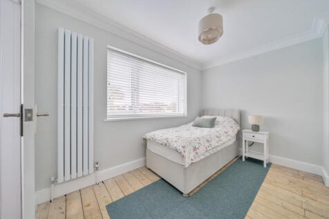 1371282-17-68ff5f...