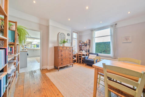 1371877-19-690350...