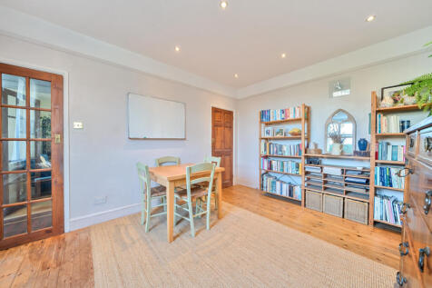 1371877-21-690350...