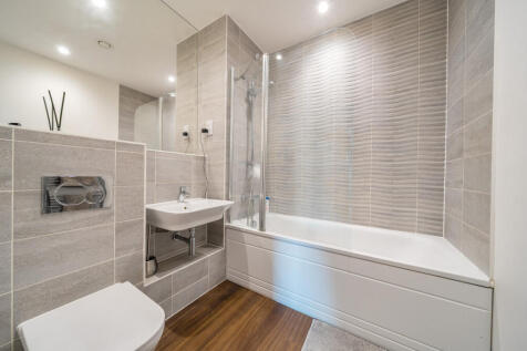 1373420-6-69037ba...