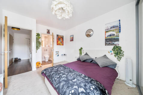 1373420-3-69037af...