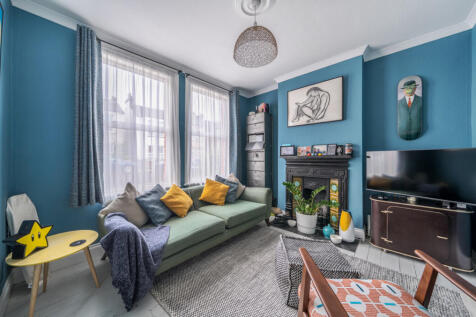 1373230-10-6908e3...