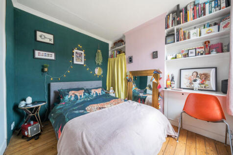 1373230-14-6908e3...