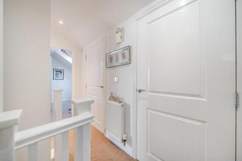 1382813-9-6920635...