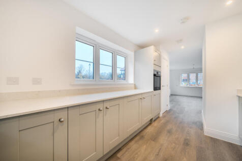 1386635-14-692dea...