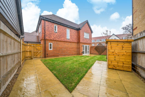 1386635-15-692dea...