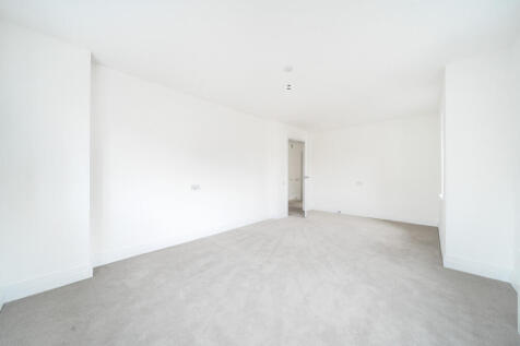 1386635-3-692de98...