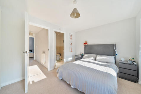 1386369-8-69307fc...