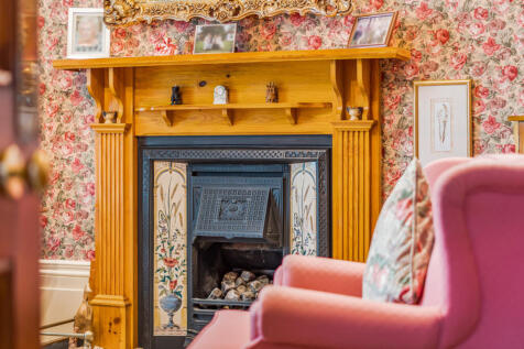 1360290-21-68d6aa...