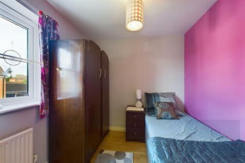 CAM03907G0-PR0070-ST