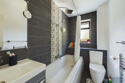 CAM02540G0-PR0026-ST