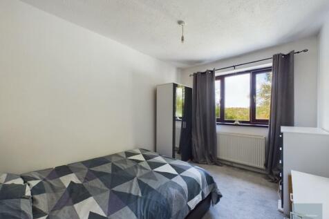 CAM02540G0-PR0026-ST