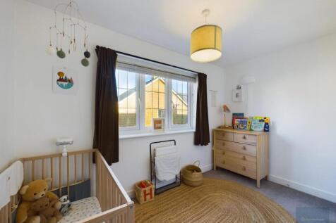 Bedroom 3: