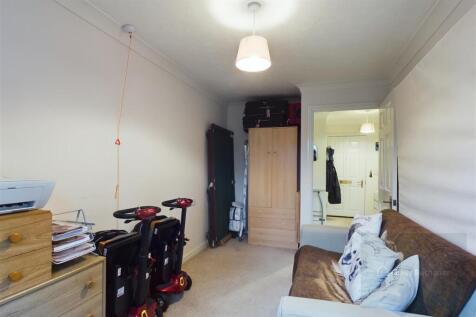 CAM03907G0-PR0068-ST
