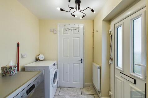 Utility Area/Entranc