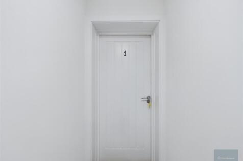 CAM03907G0-PR0035-ST