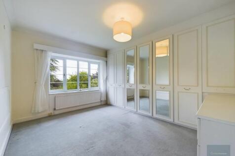 CAM03907G0-PR0038-ST