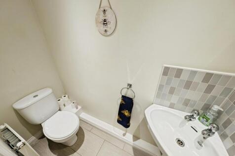 Cloak/WC
