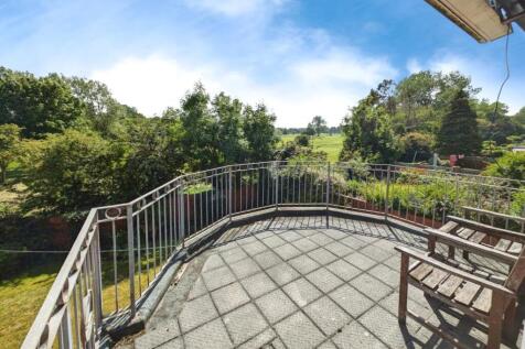 Rear Balcony
