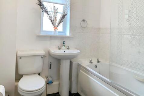 pbox-bathroom-316424.jpg