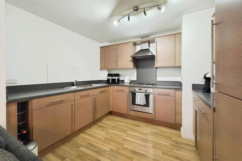 24e5b293-KITCHEN.jpg