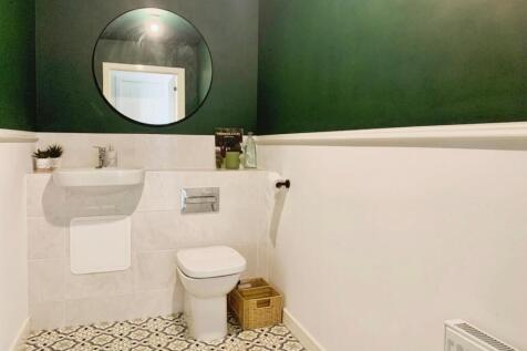 Ground floor WC