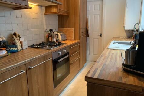 kitchen b.JPEG