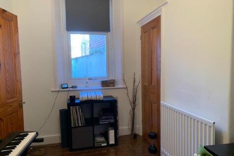 home office b.JPEG