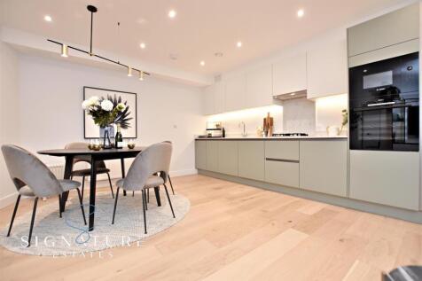 Kitchen (23).jpg