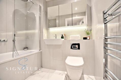 Bathroom (21).jpg
