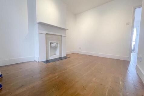 Dining Room.jpg