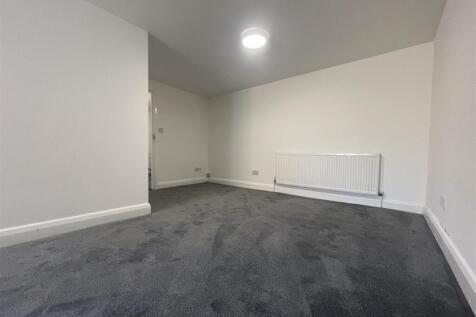 lounge 2.jpg