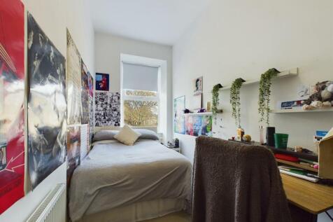 bed 3 2.jpg